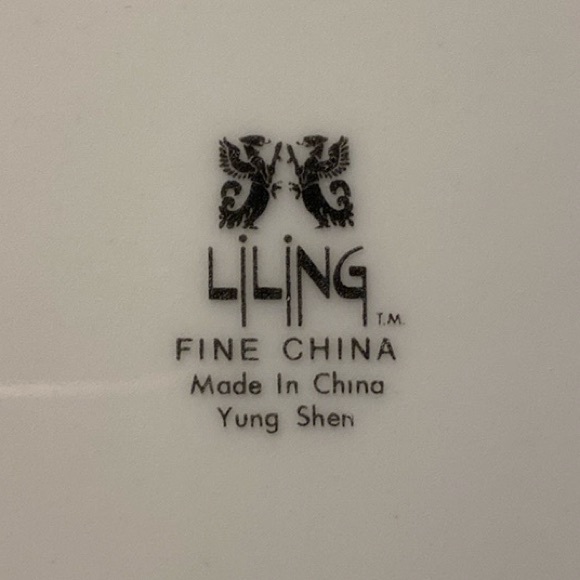 Vintage Chantilly by LILING Salad plates - set of 4 plates - Picture 3 of 6